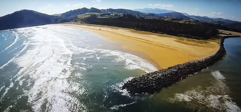 playa de rodiles-asturias